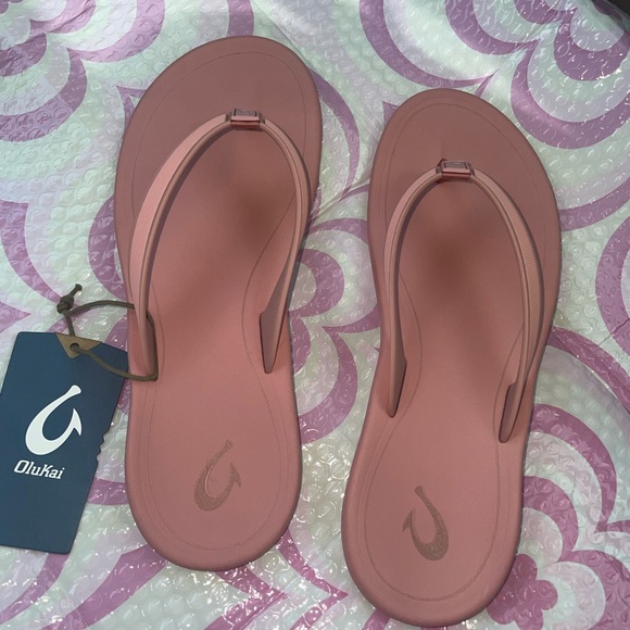 New with tag . Size 9’womens - Picture 2 of 3